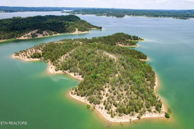 Douglas Lake Is, Dandridge, TN 37725