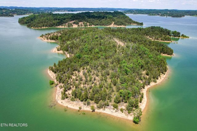 Douglas Lake Is, Dandridge, TN 37725