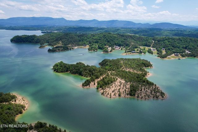 Douglas Lake Is, Dandridge, TN 37725