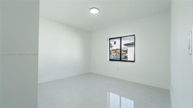 22840 SW 122nd PL, Miami, FL 33170