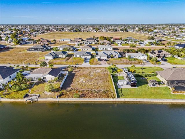 322 NE 20TH STREET, Cape Coral, FL 33909