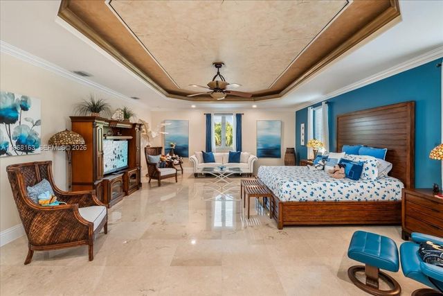 7851 NW 166th Ter, Miami Lakes, FL 33016