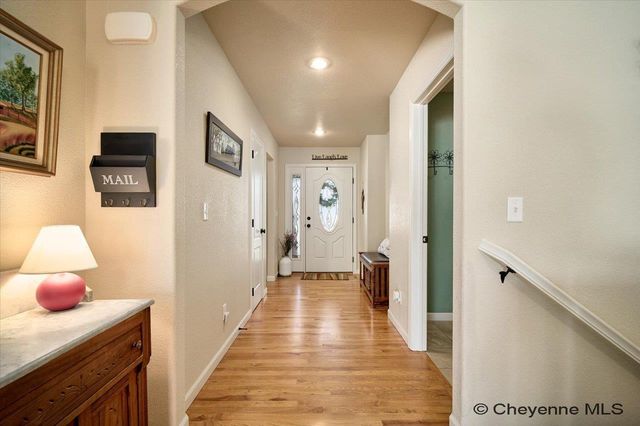 3616 PURPLE SAGE RD, Cheyenne, WY 82001