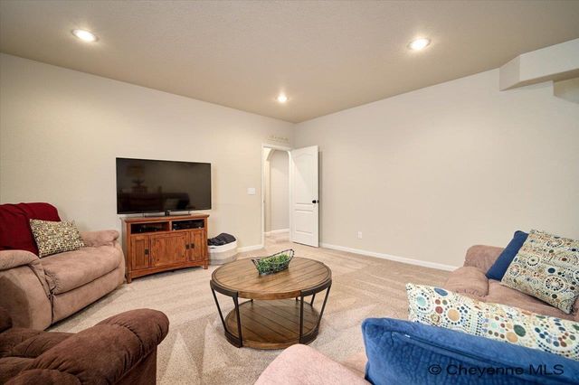 3616 PURPLE SAGE RD, Cheyenne, WY 82001