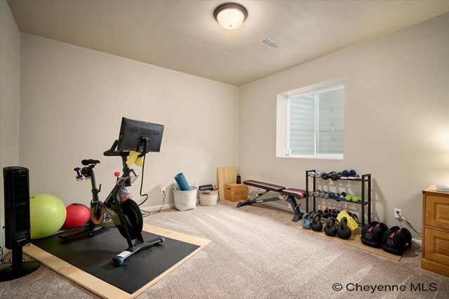 3616 PURPLE SAGE RD, Cheyenne, WY 82001