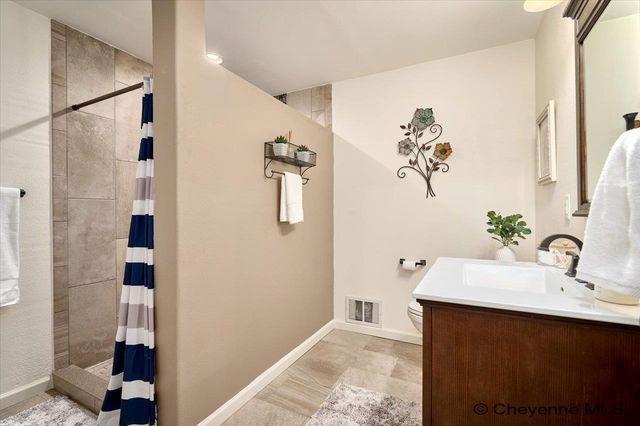 3616 PURPLE SAGE RD, Cheyenne, WY 82001