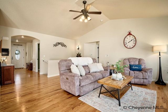 3616 PURPLE SAGE RD, Cheyenne, WY 82001