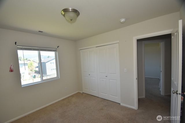 17609 Oak Street, Granite Falls, WA 98252