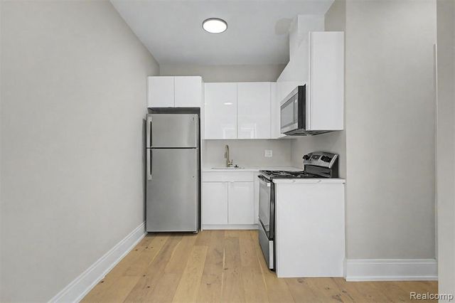 1312 Porter Street, Dearborn, MI 48124