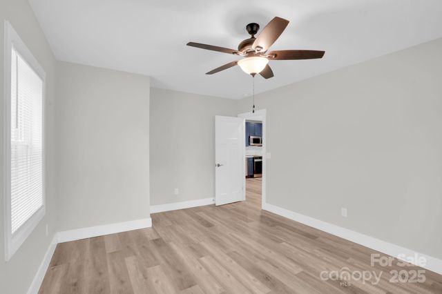 2414 Dickens Avenue, Charlotte, NC 28208