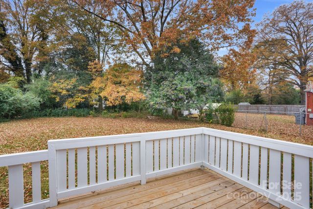 2414 Dickens Avenue, Charlotte, NC 28208