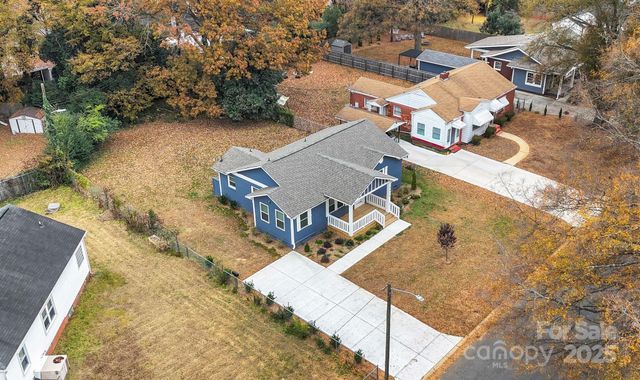 2414 Dickens Avenue, Charlotte, NC 28208