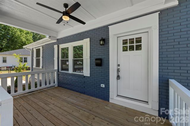 2414 Dickens Avenue, Charlotte, NC 28208