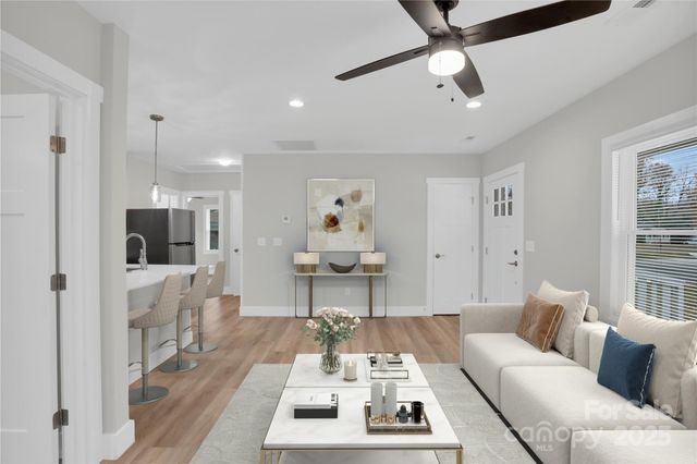 2414 Dickens Avenue, Charlotte, NC 28208