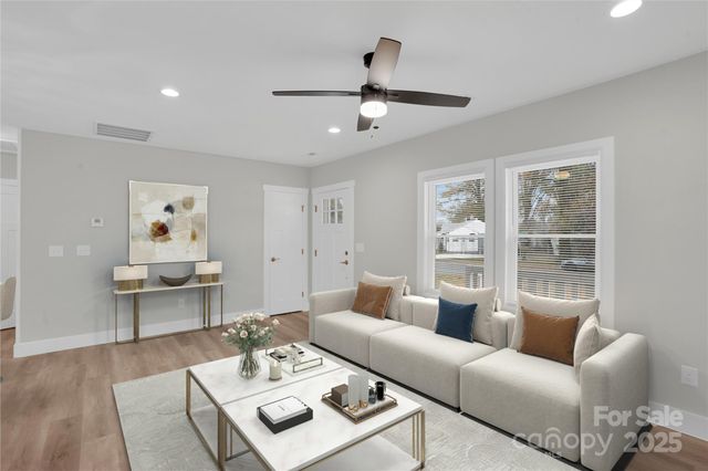 2414 Dickens Avenue, Charlotte, NC 28208