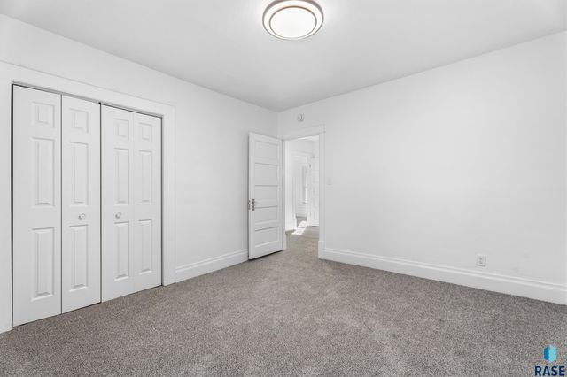 311 E 18th St Street, Sioux Falls, SD 57105