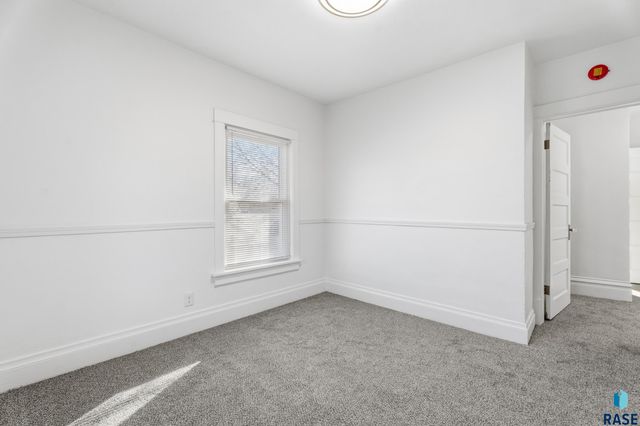 311 E 18th St Street, Sioux Falls, SD 57105