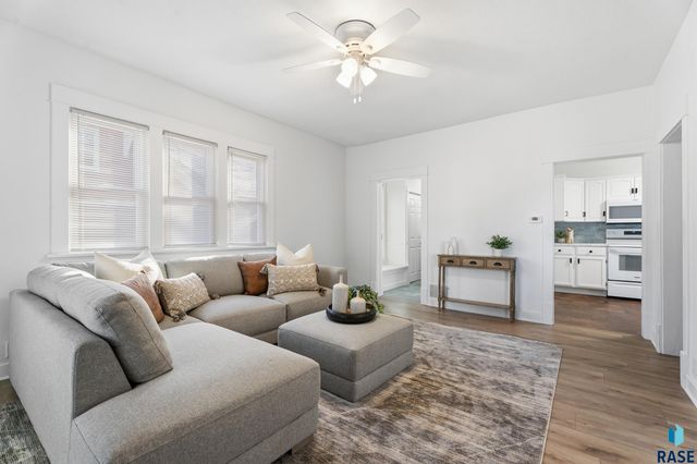 311 E 18th St Street, Sioux Falls, SD 57105