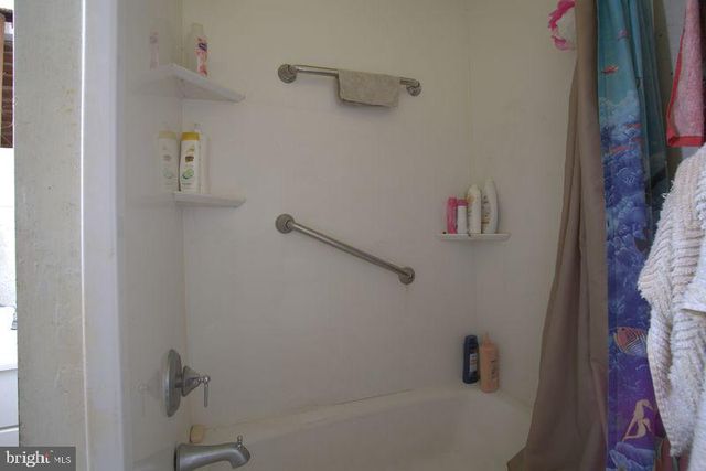 5011 COTTAGE ST, Philadelphia, PA 19124