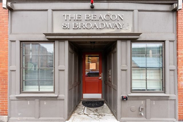 81 Broadway 11, Chelsea, MA 02150