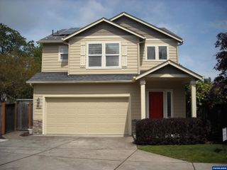840 North Pointe Dr NW, Albany, OR 97321