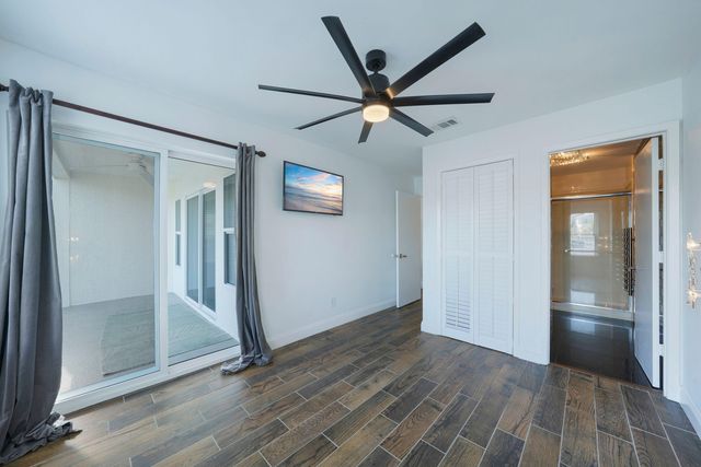 300 Gulf Shore Drive, 103, Destin, FL 32541