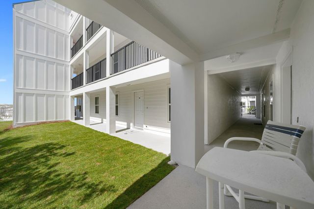 300 Gulf Shore Drive, 103, Destin, FL 32541