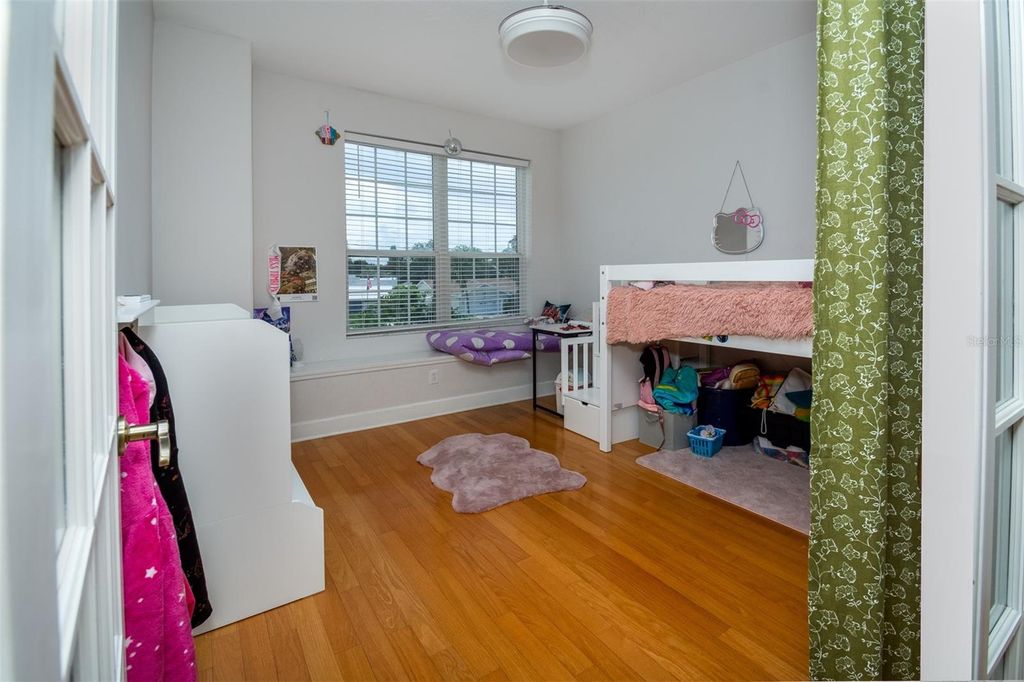 Image 32 of property listing at 1605 GULF ROAD, Tarpon Springs, FL 34689