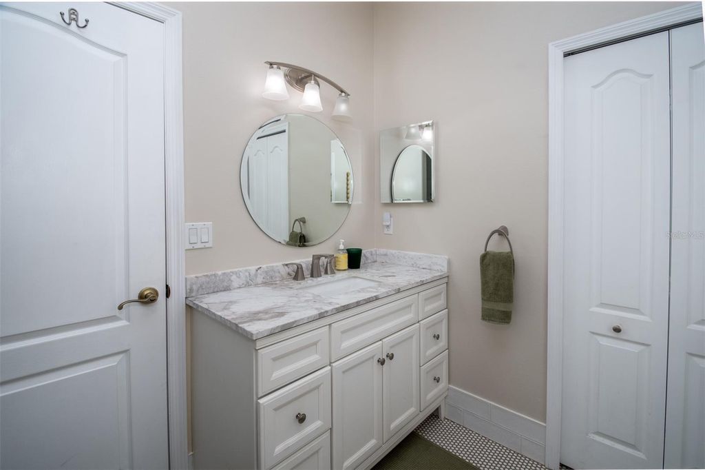 Image 39 of property listing at 1605 GULF ROAD, Tarpon Springs, FL 34689