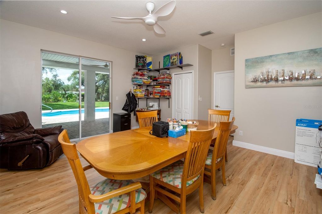 Image 42 of property listing at 1605 GULF ROAD, Tarpon Springs, FL 34689