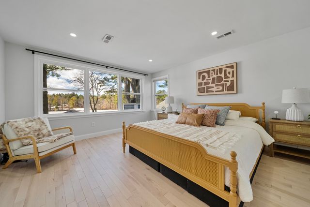 65 Sebbins Pond Drive, Bedford, NH 03110