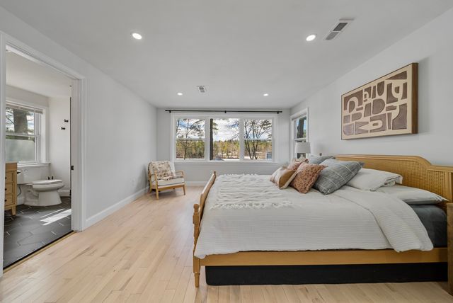 65 Sebbins Pond Drive, Bedford, NH 03110