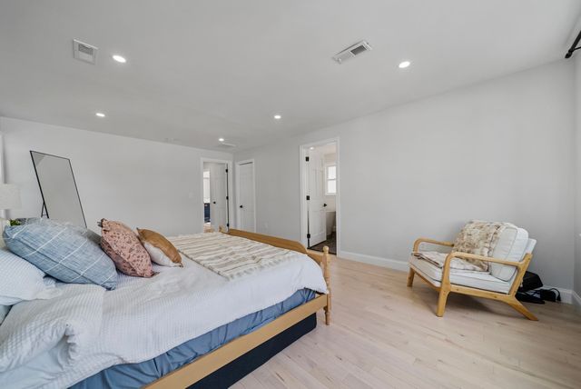 65 Sebbins Pond Drive, Bedford, NH 03110