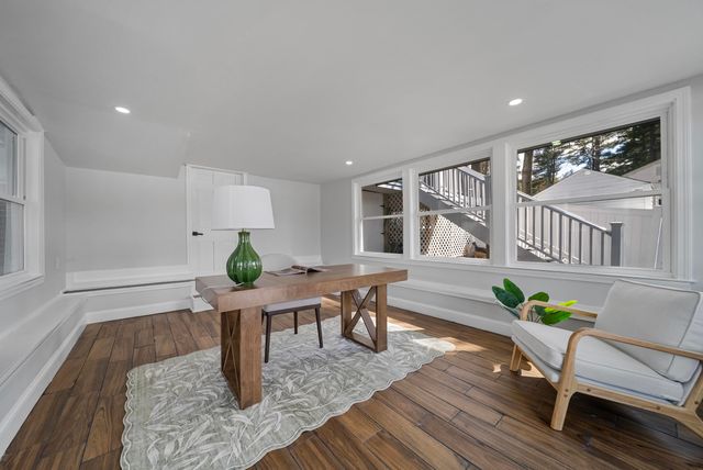 65 Sebbins Pond Drive, Bedford, NH 03110