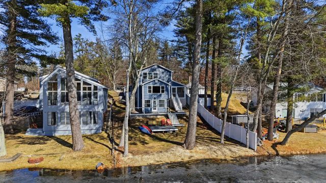 65 Sebbins Pond Drive, Bedford, NH 03110