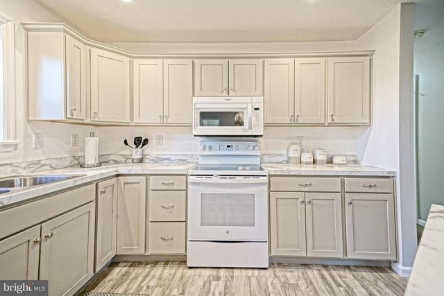 34 BLACKWOOD DR, Lewes, DE 19958