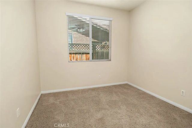 331 Hollyhill Drive, Bakersfield, CA 93312