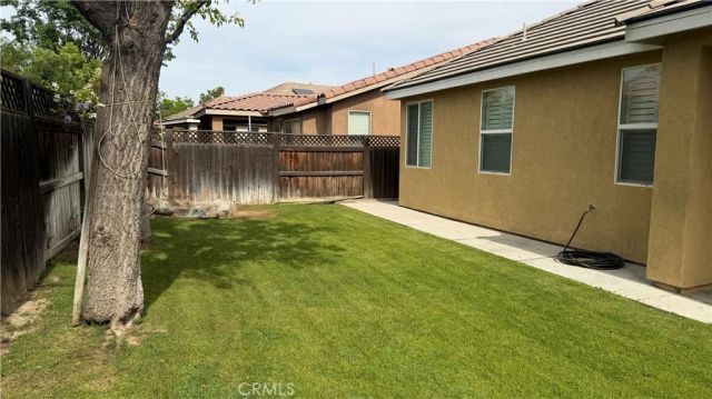 331 Hollyhill Drive, Bakersfield, CA 93312