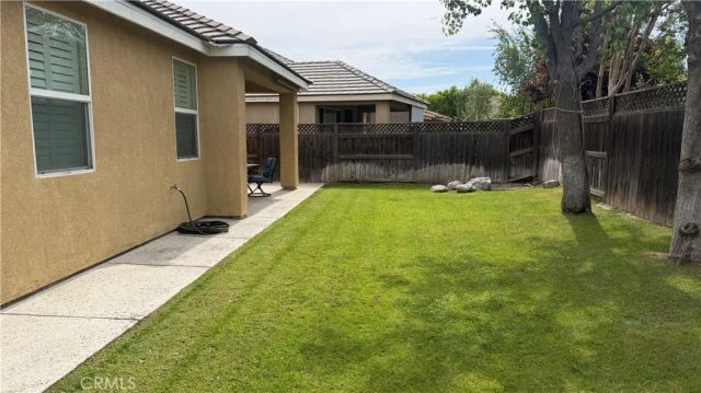 331 Hollyhill Drive, Bakersfield, CA 93312