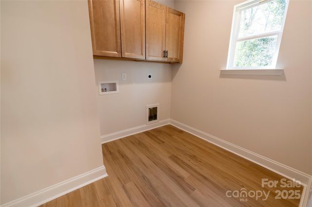 1326 Brentwood Drive, Newton, NC 28658