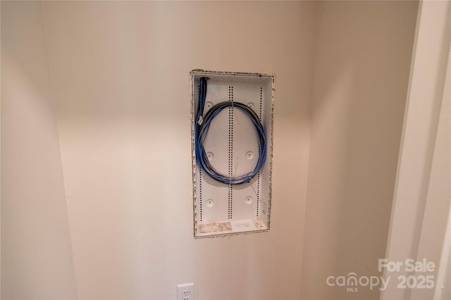 1326 Brentwood Drive, Newton, NC 28658