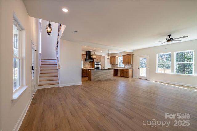 1326 Brentwood Drive, Newton, NC 28658