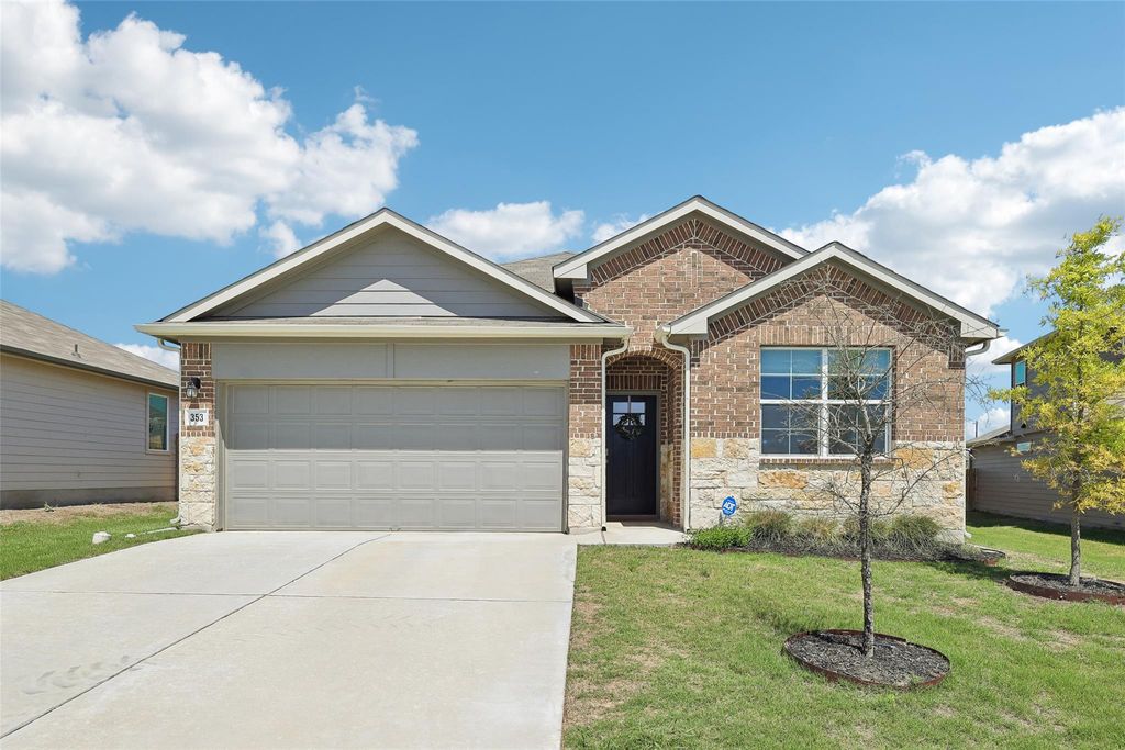353 Cherry Laurel LN, Kyle, TX 78640