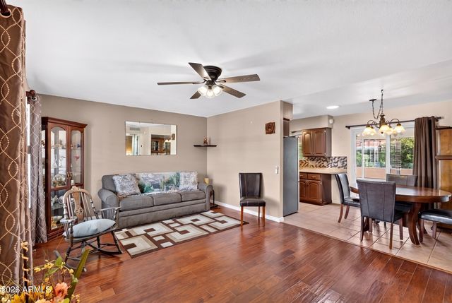 803 LEISURE WORLD --, Mesa, AZ 85206