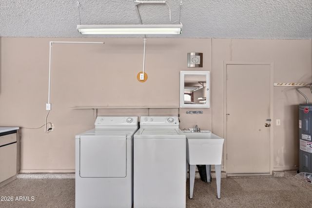 803 LEISURE WORLD --, Mesa, AZ 85206