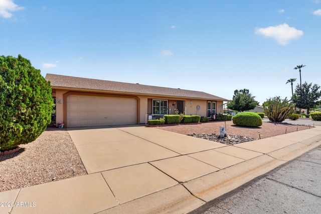 803 LEISURE WORLD --, Mesa, AZ 85206