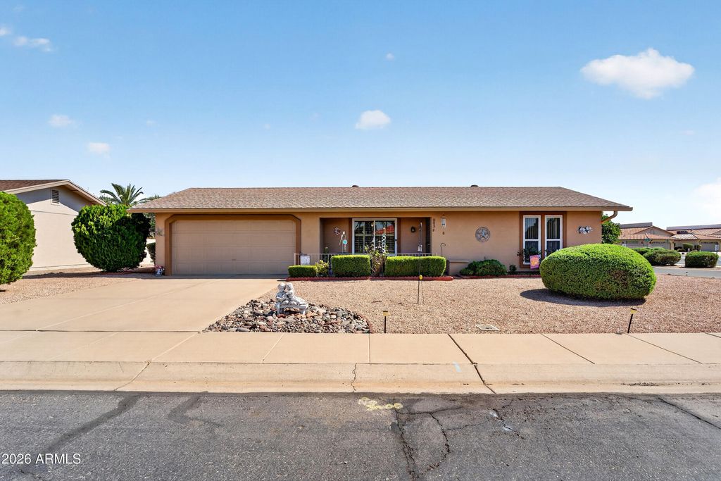 803 LEISURE WORLD --, Mesa, AZ 85206