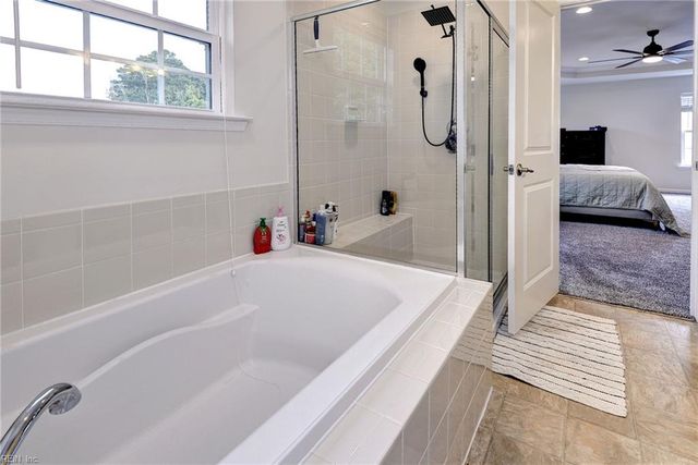 6 Ada CT, Hampton, VA 23666