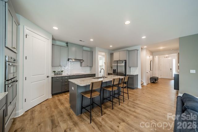 17036 Challory Glen Way, Charlotte, NC 28278