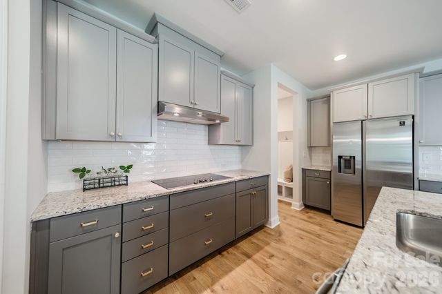 17036 Challory Glen Way, Charlotte, NC 28278